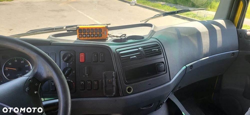 Mercedes-Benz Atego - 11