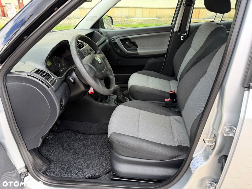 Skoda Fabia 1.2 TSI Ambiente - 28