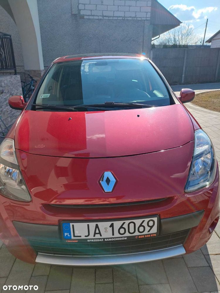 Renault Clio - 1
