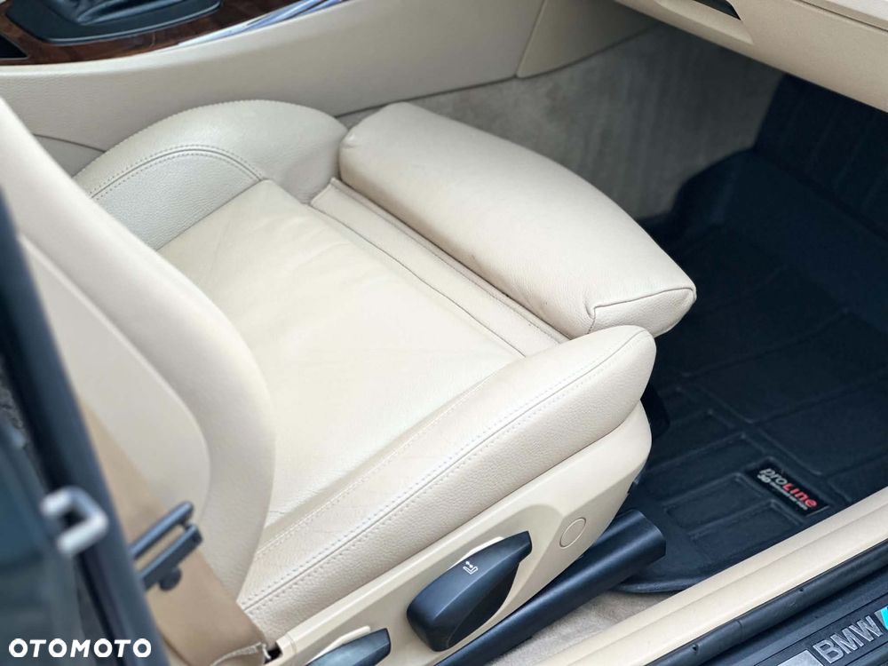 BMW Seria 3 - 22