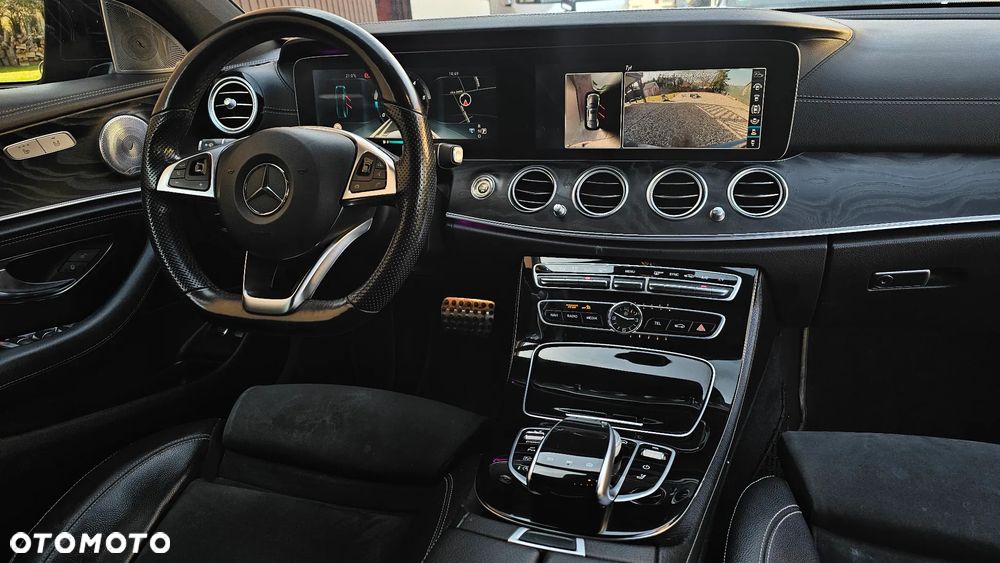 Mercedes-Benz Klasa E 220 d 4Matic 9G-TRONIC AMG Line - 6
