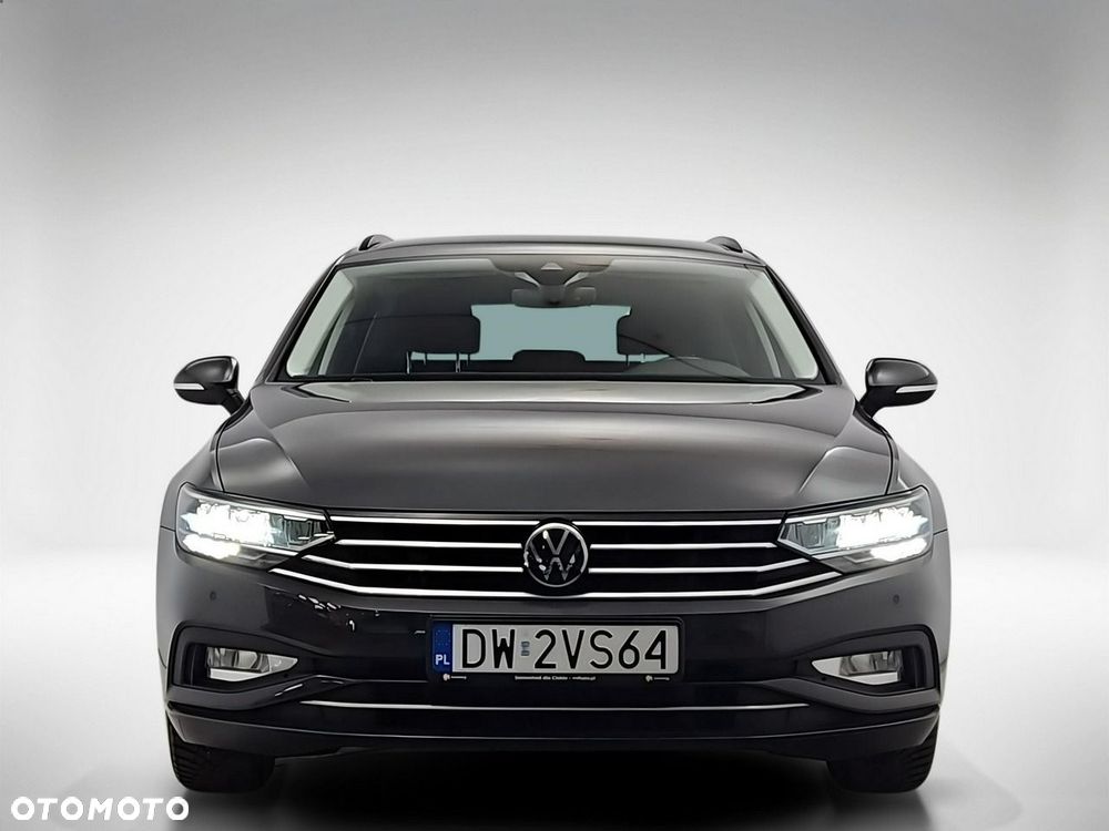 Volkswagen Passat Variant 1.5 TSI EVO Business DSG - 9