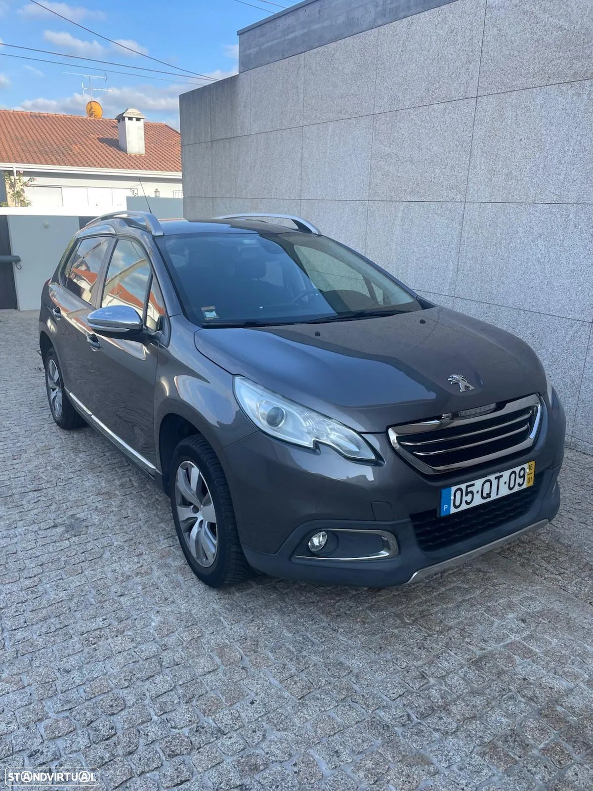 Peugeot 2008 1.6 BlueHDi Style - 1