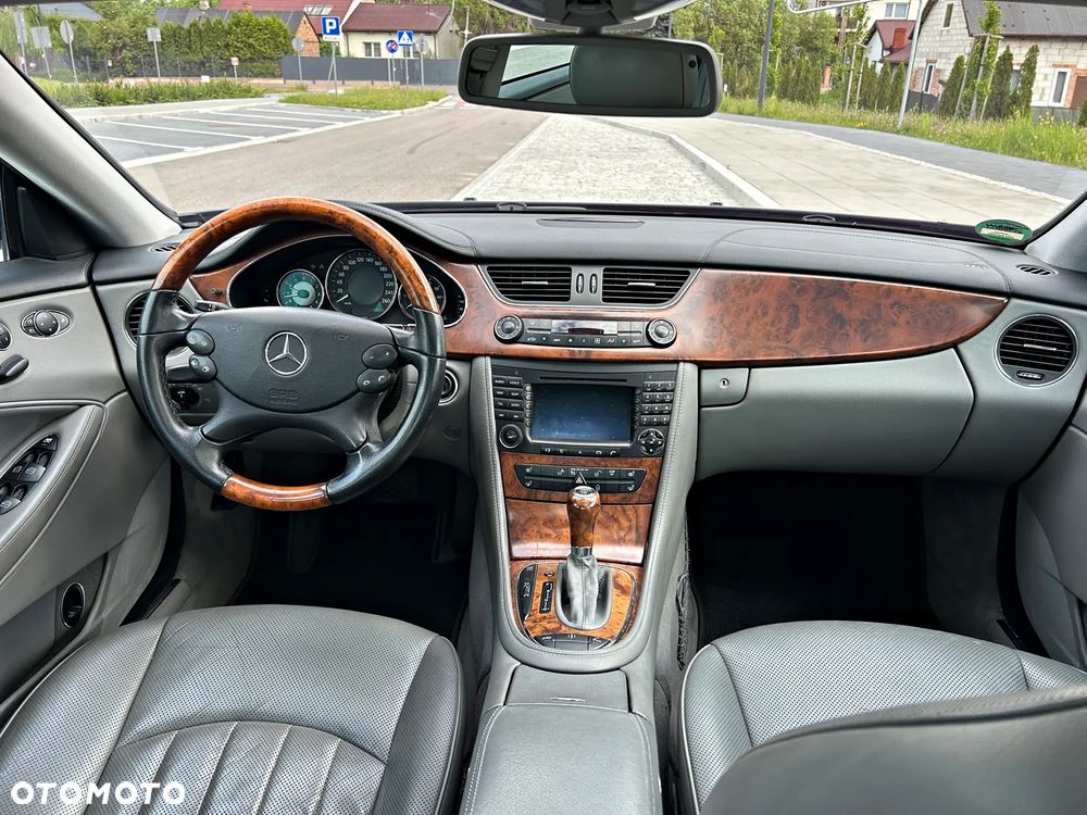 Mercedes-Benz CLS 500 - 3