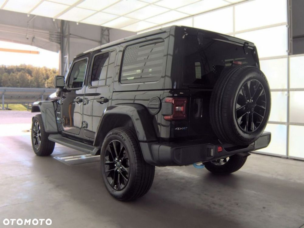 Jeep Wrangler - 5