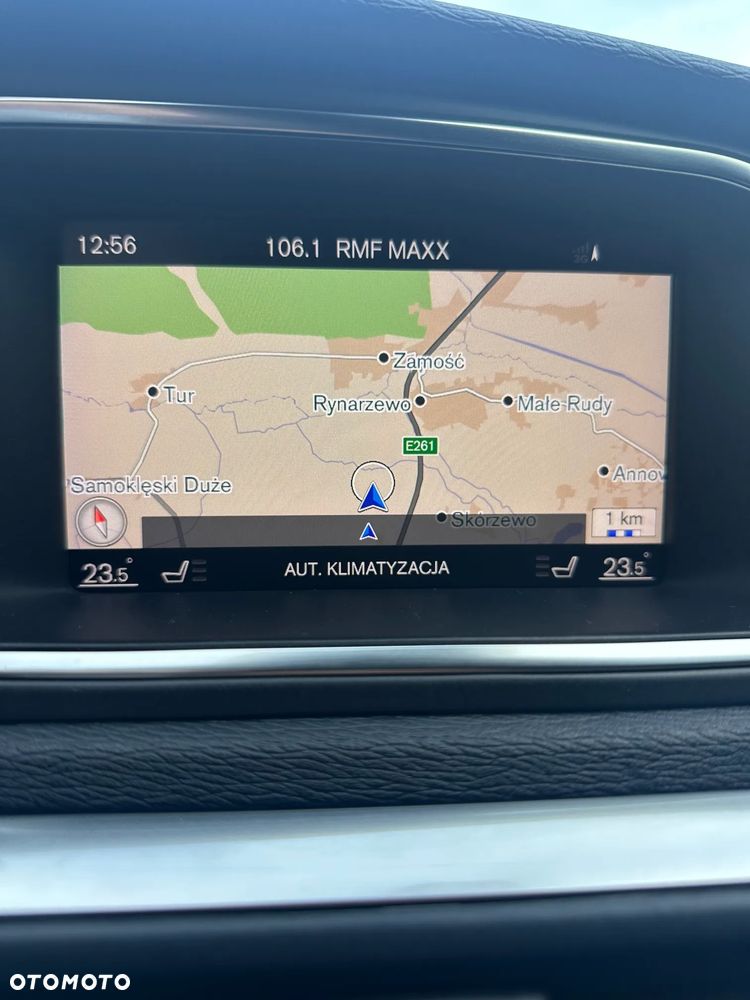 Volvo V40 - 12
