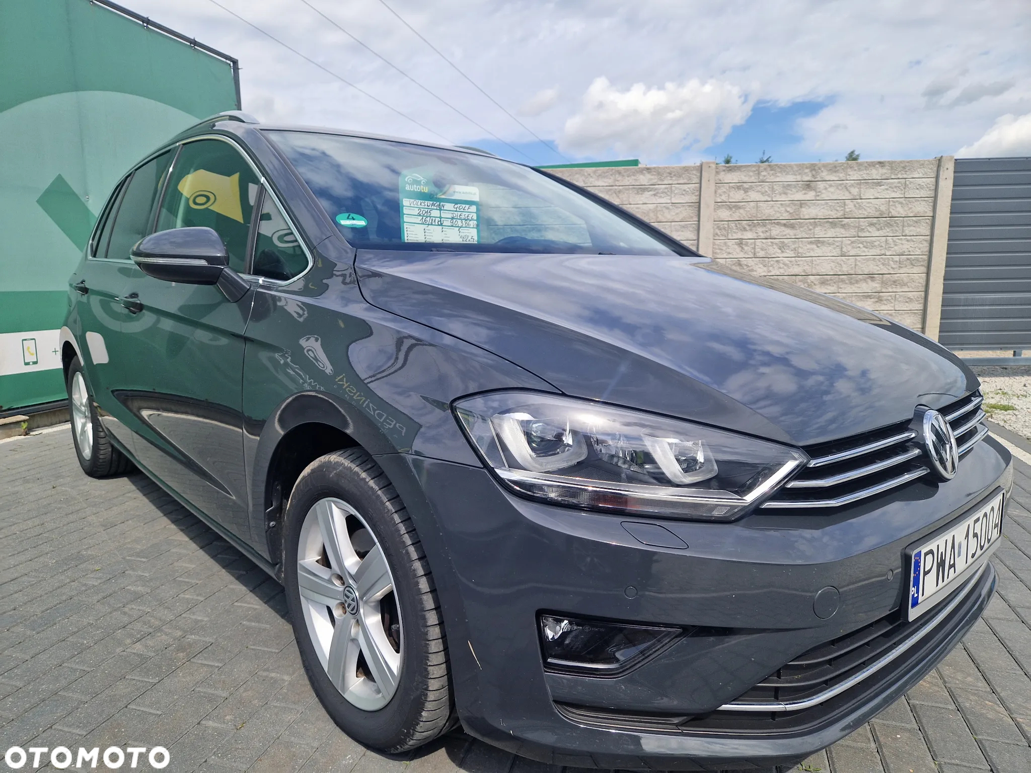 Volkswagen Golf 1.6 TDI BlueMotion Technology Comfortline - 2