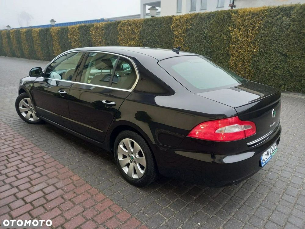 Skoda Superb 1.6 TDI Platinum - 8