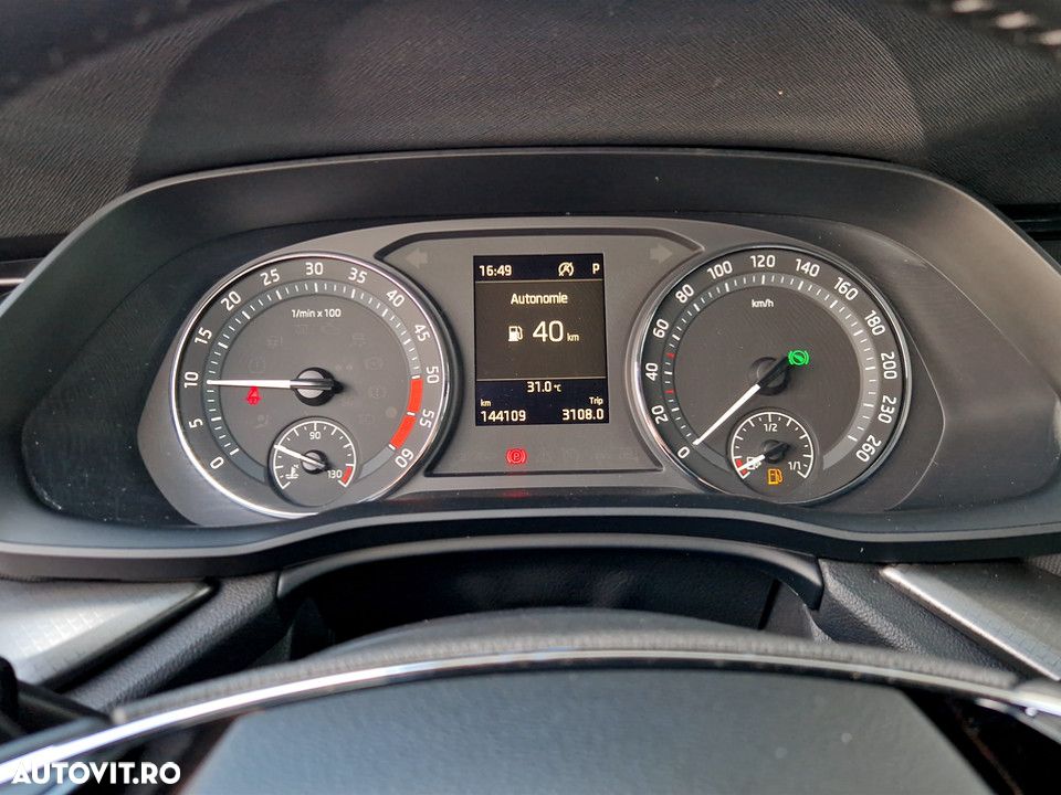 Skoda Octavia 2.0 TDI DSG Ambition - 20