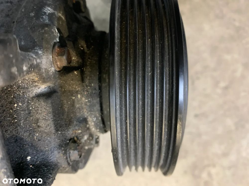 sprężarka klimatyzacji 4F0260805AJ A6 C6 FL Lift 2.7 TDI - 3