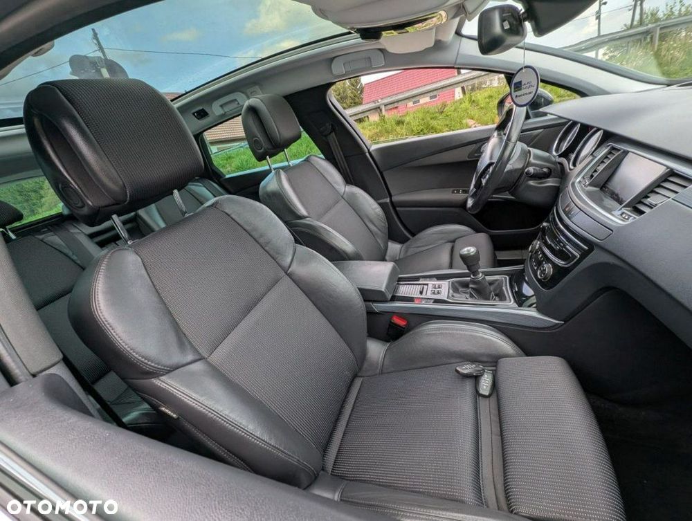 Peugeot 508 - 8