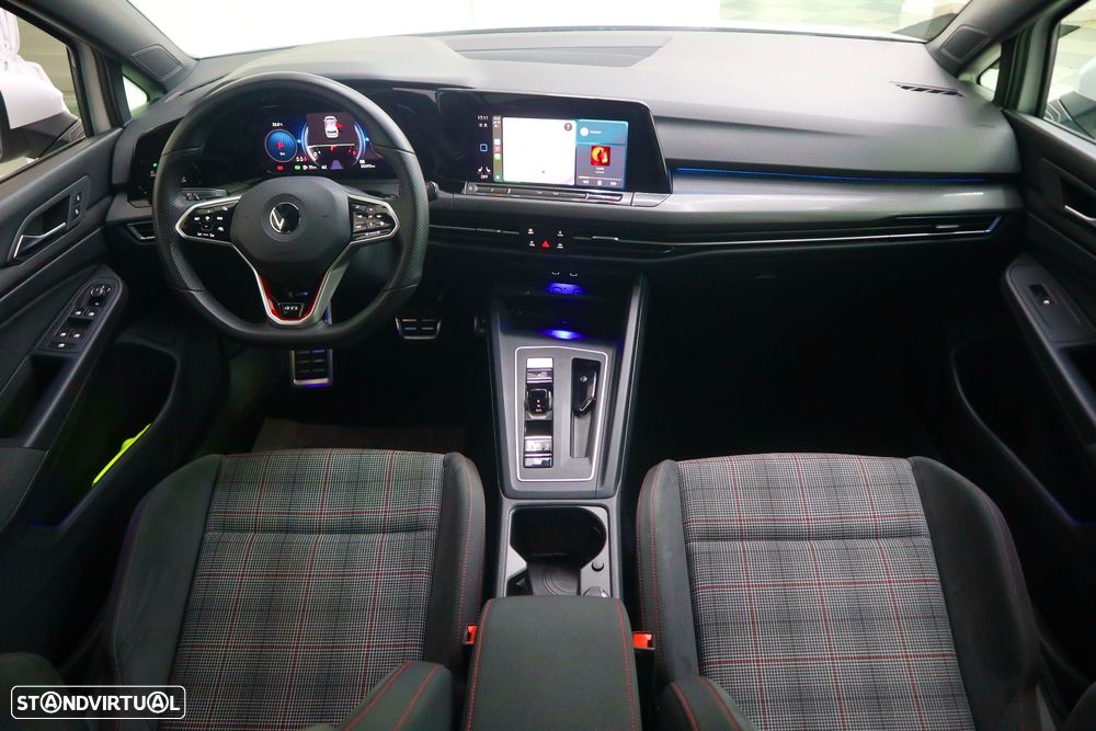 VW Golf 2.0 TSI GTI DSG - 4