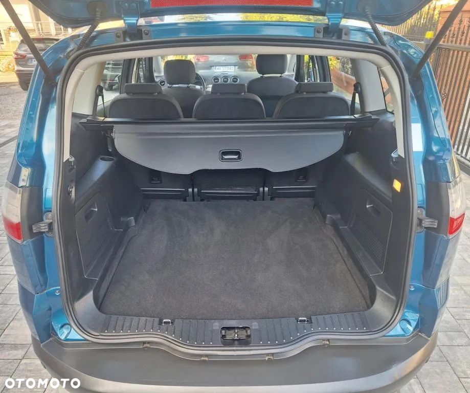 Ford S-Max - 6