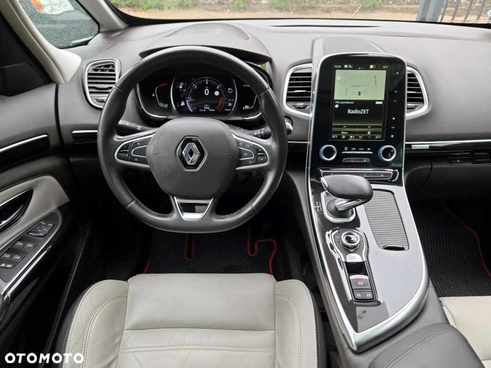 Renault Espace 1.6 dCi Energy Initiale Paris EDC - 8