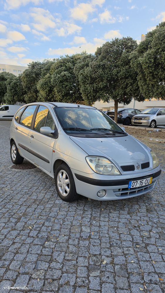Renault Scénic 1.4 16V RXE AC - 2