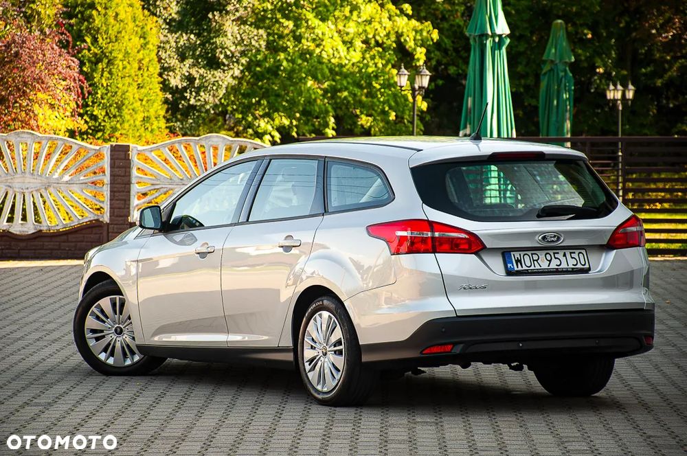 Ford Focus - 9