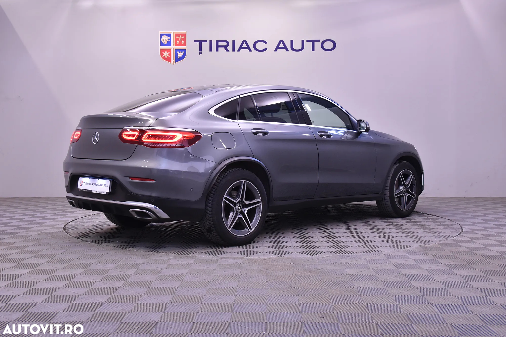 Mercedes-Benz GLC Coupe 220 d 4Matic 9G-TRONIC AMG Line - 5