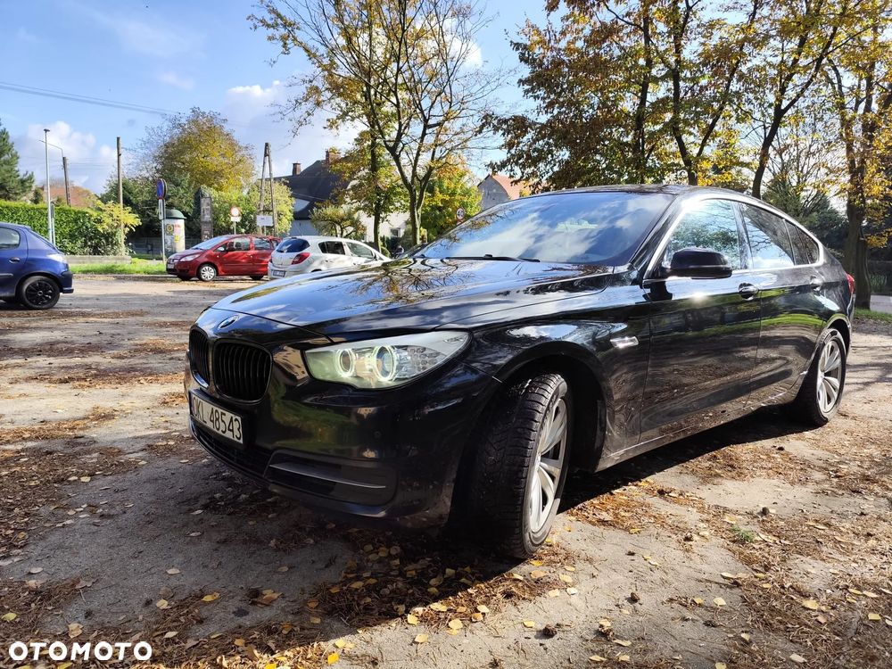 BMW 5GT - 2