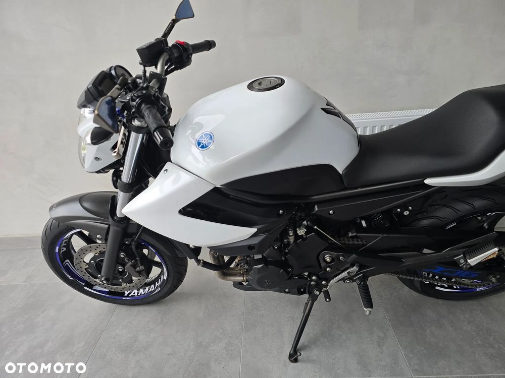 Yamaha XJ - 17