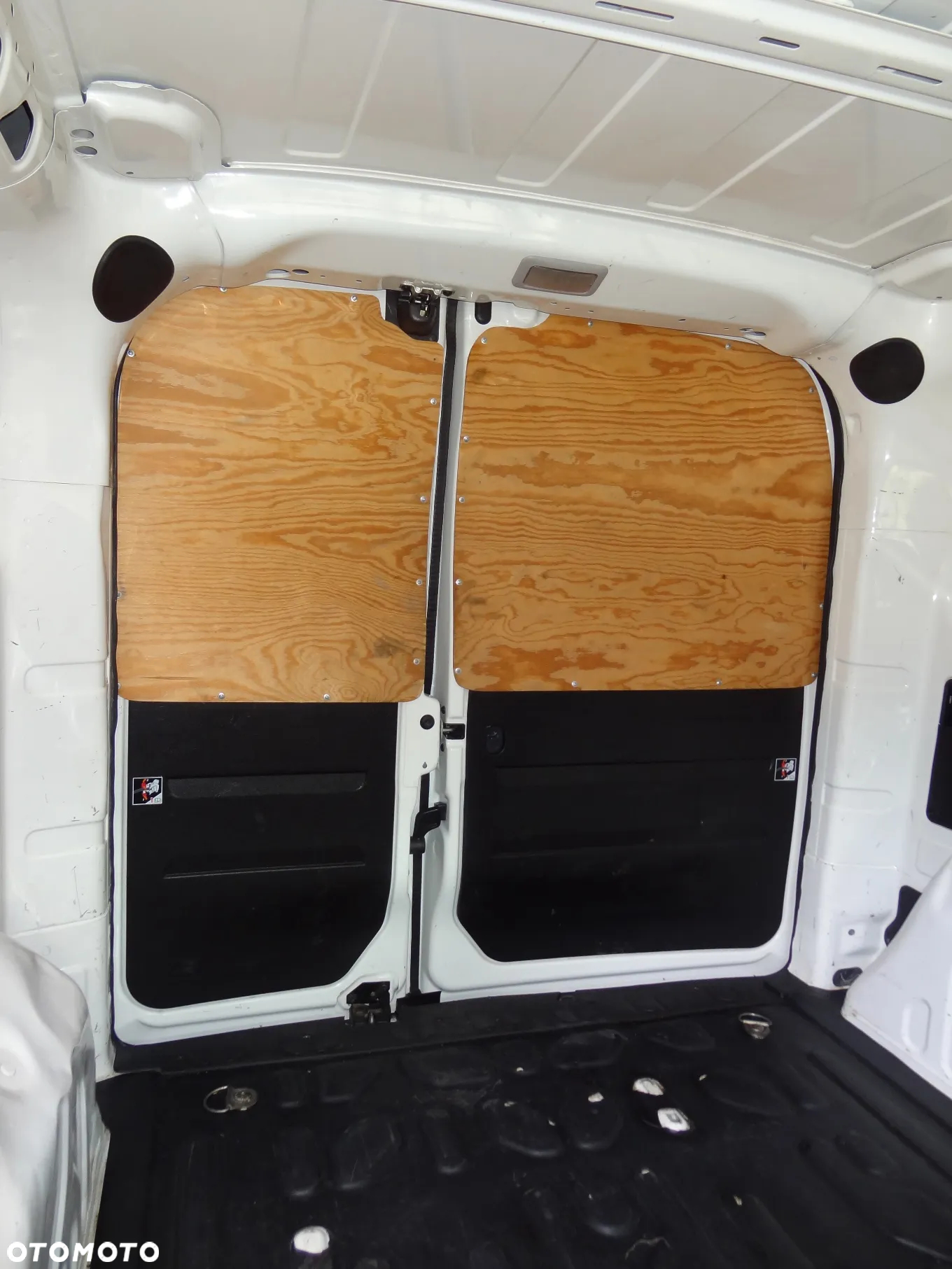 Fiat Doblo Cargo MAXI L2H1 1.6 105KM MJ - 11