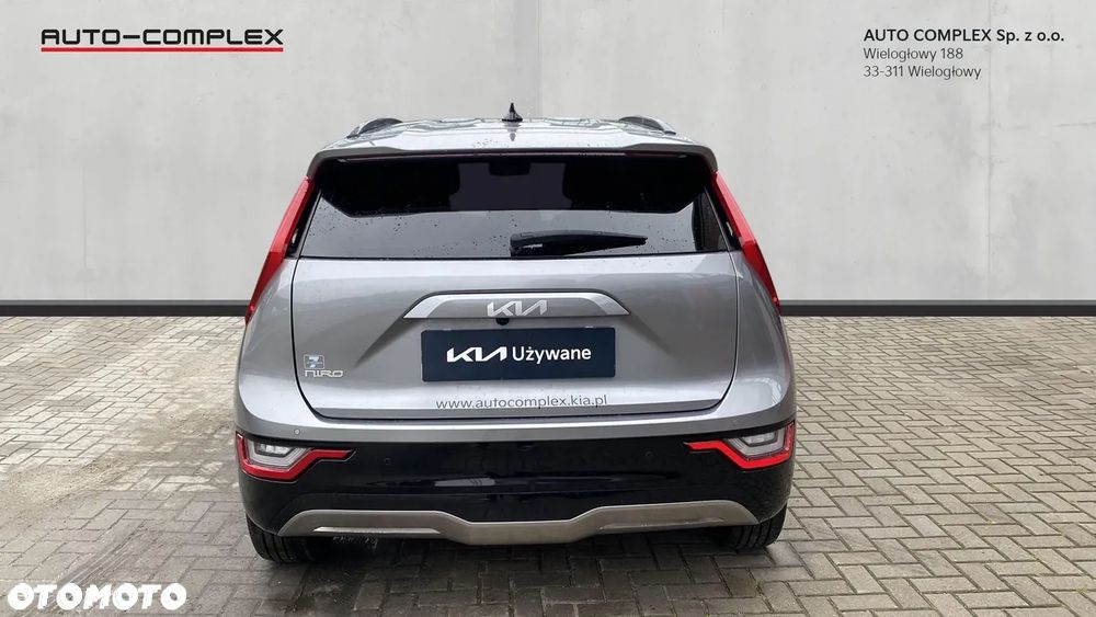 Kia Niro 64kWh L - 6