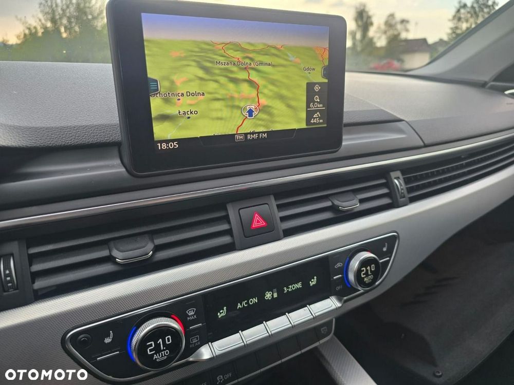 Audi A4 Limousine - 34