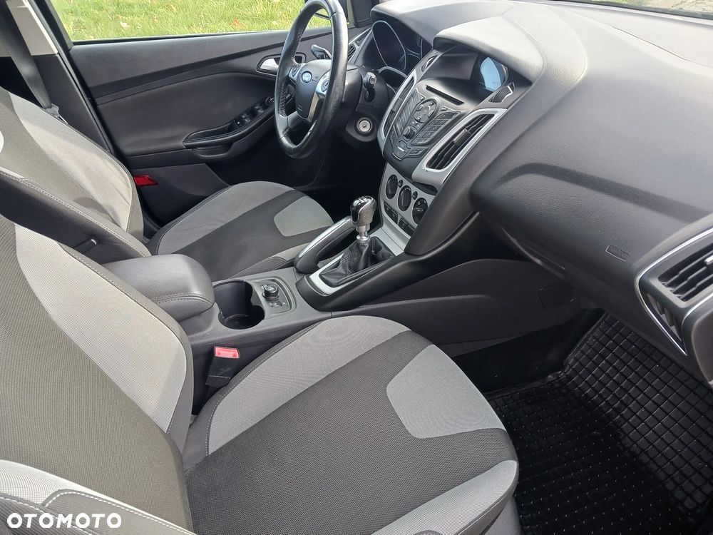 Ford Focus - 7