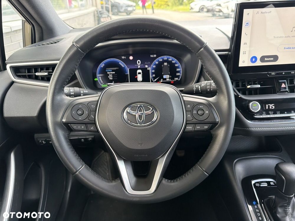 Toyota Corolla - 13