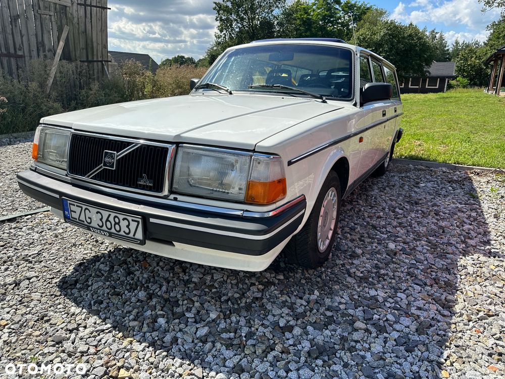 Volvo Seria 200 - 8