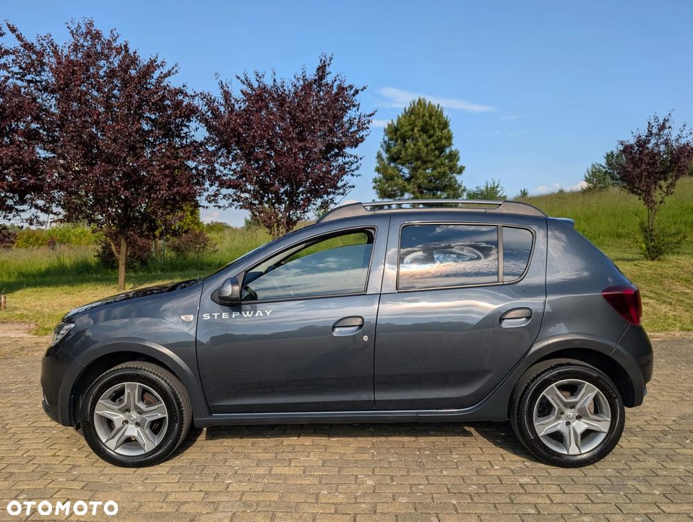 Dacia Sandero 1.0 TCe Laureate S&S - 11
