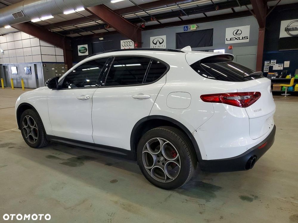 Alfa Romeo Stelvio 2.0 Turbo Q4 - 2