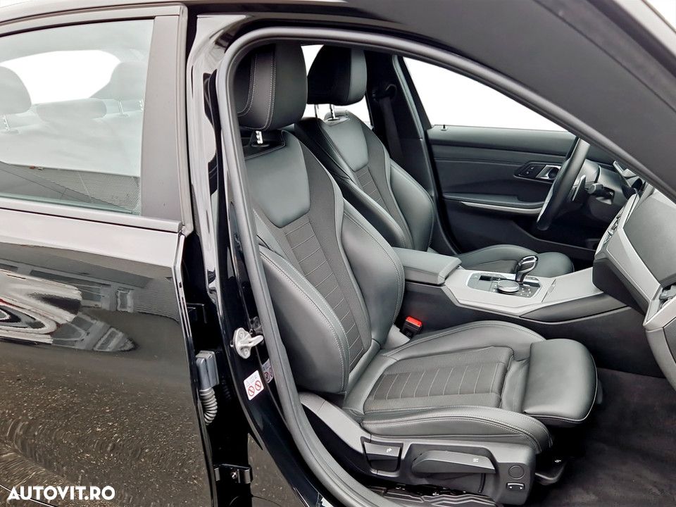 BMW Seria 3 320d xDrive AT - 15