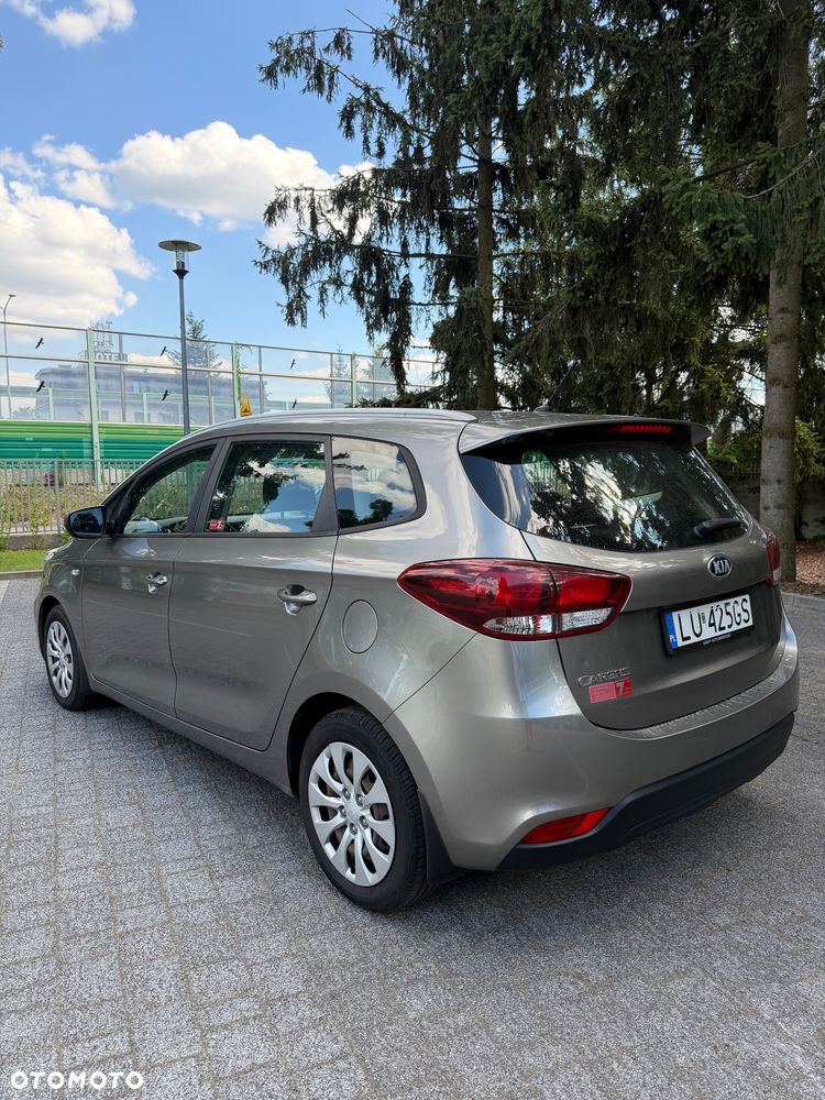 Kia Carens 1.6 GDI L 7os - 19