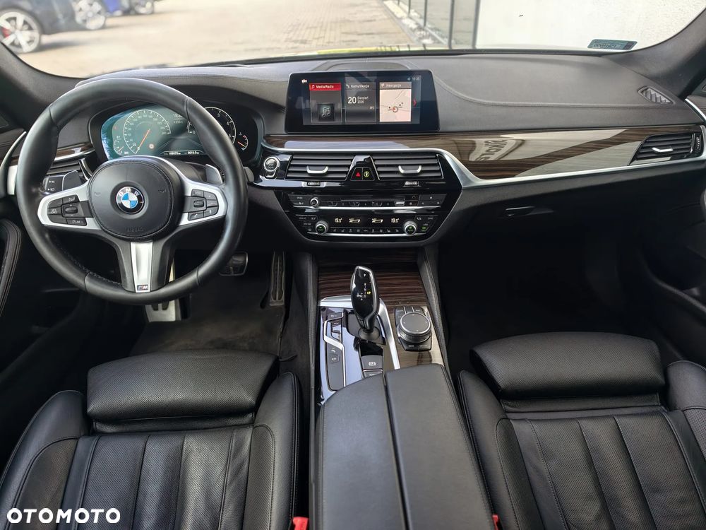 BMW Seria 5 520d xDrive Sport - 5