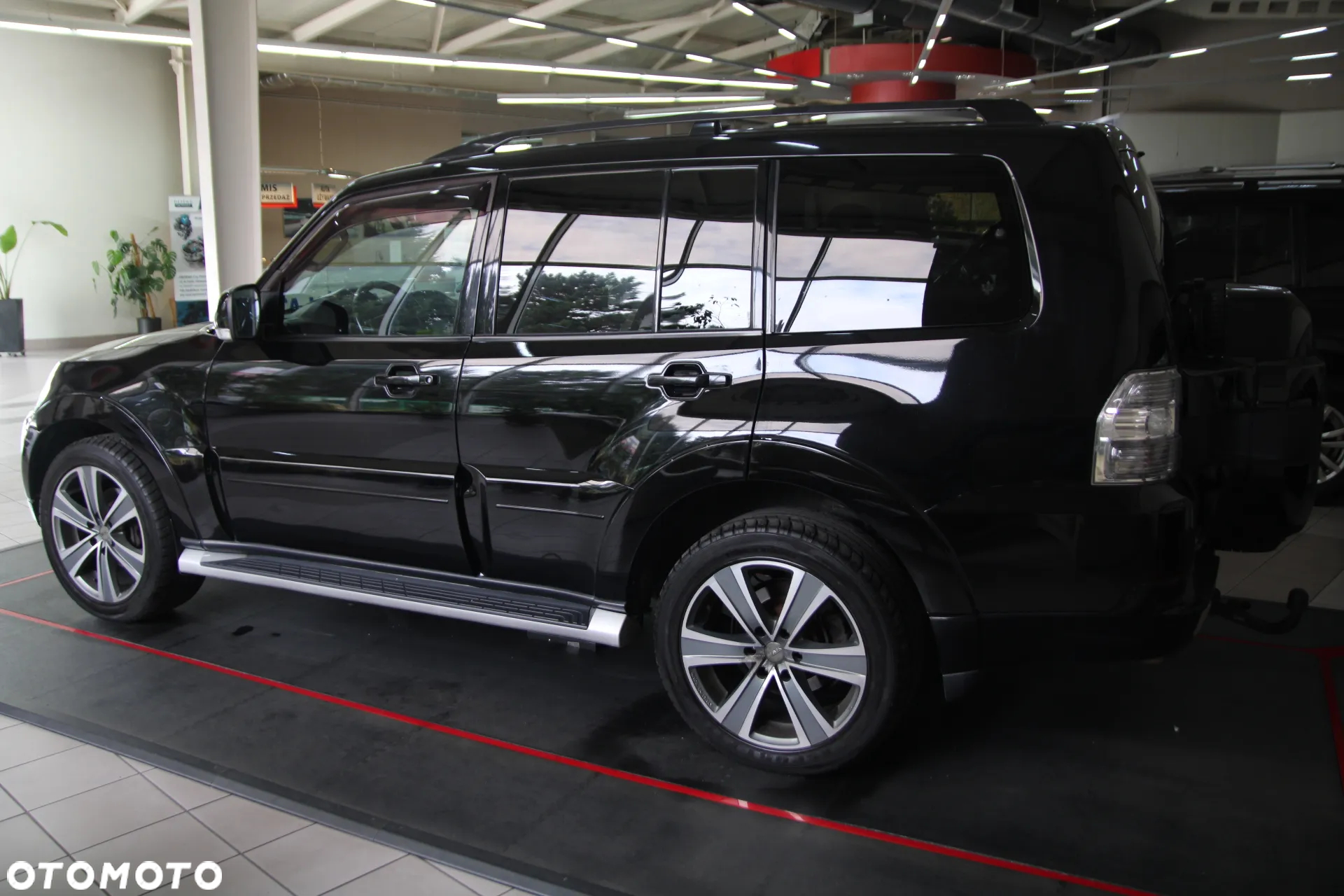 Mitsubishi Pajero 3.2 DID Instyle EU6 - 4