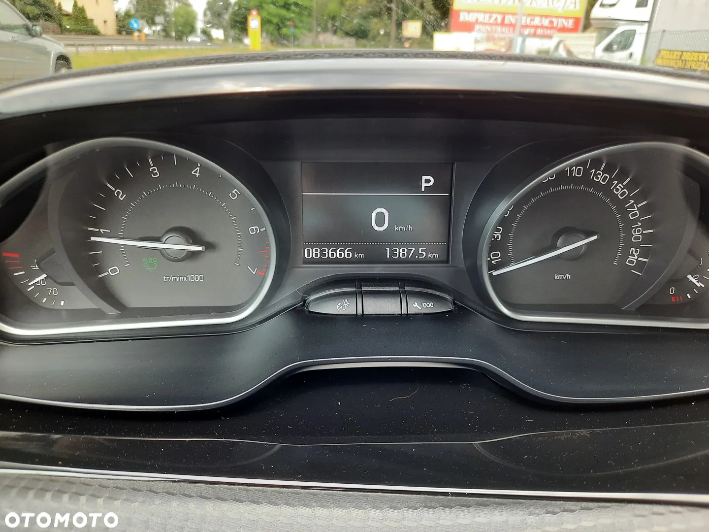 Peugeot 208 PureTech 110 Stop & Start EAT6 Allure - 31