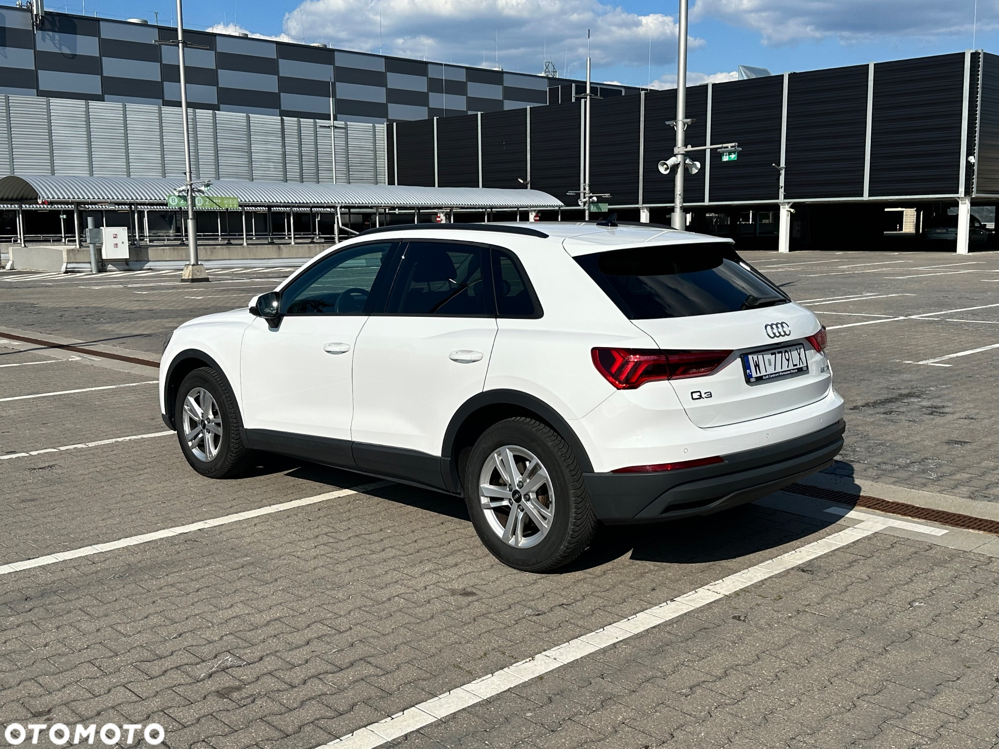 Audi Q3 35 TFSI S tronic - 3