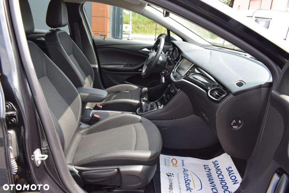 Opel Astra - 25