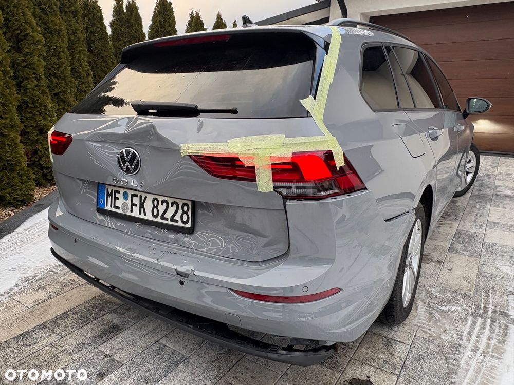 Volkswagen Golf Variant 2.0 TDI SCR Life - 28