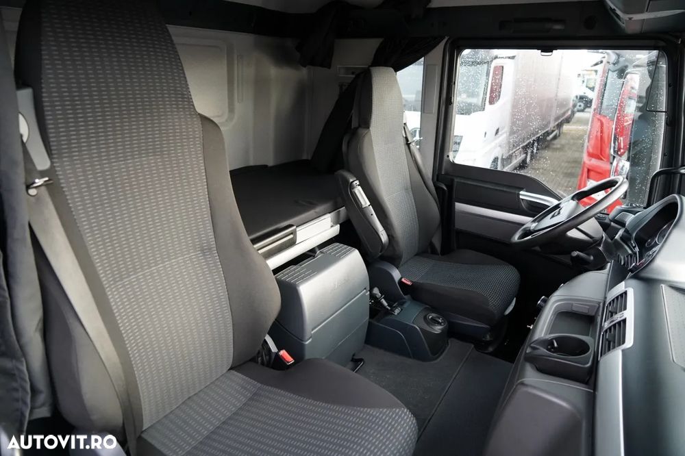 MAN TGS 18.440 / COMBINAȚIE TANDEM / ADR COMPLET / LA OX EXI EXII FL / LATERALĂ DESCHISĂ / PENTRU TRANSPORTUL EXPLOSIVILOR / - - 36