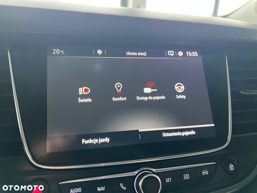 Opel Crossland X - 18