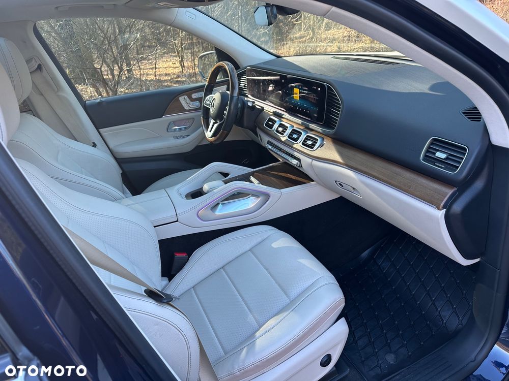 Mercedes-Benz GLE - 15