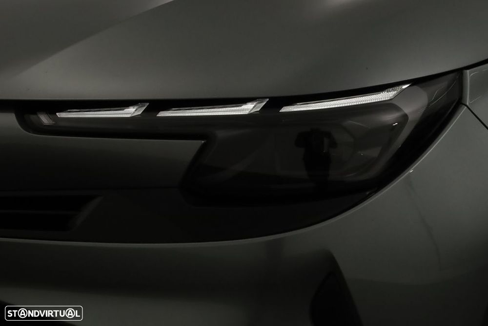 Alfa Romeo Junior Elletrica 50 kWh - 6