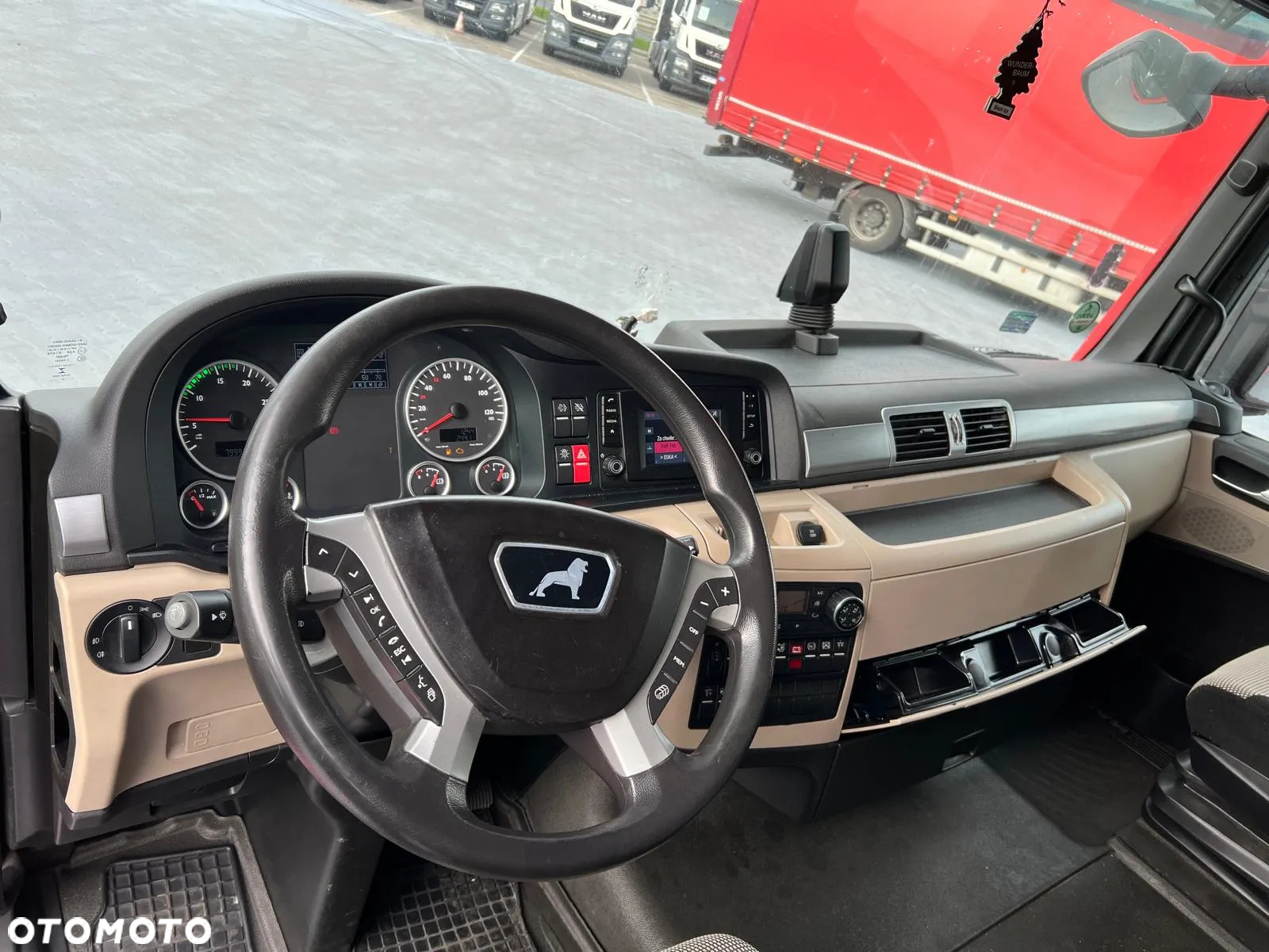 MAN TGX 18.420 XLX  LOW DECK - 5