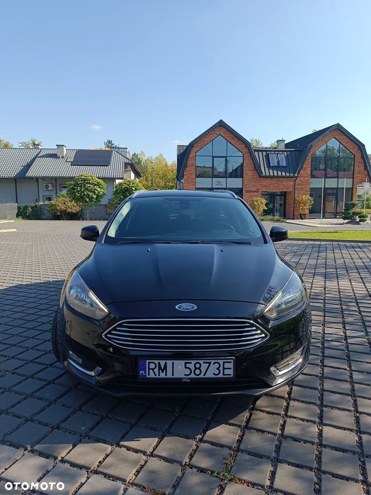 Ford Focus 1.5 EcoBoost Titanium ASS PowerShift - 2