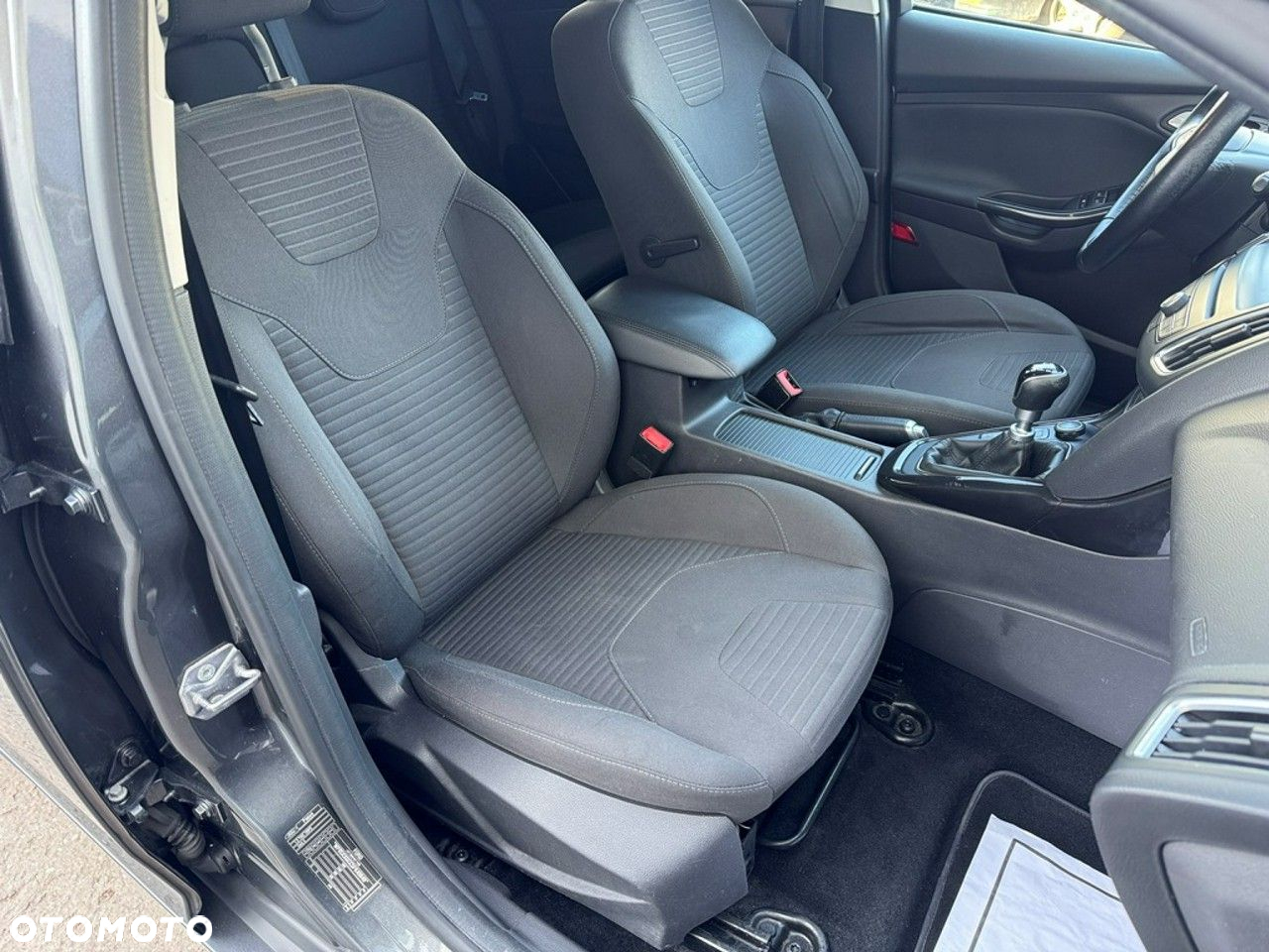 Ford Focus - 10