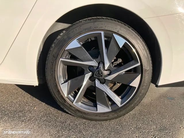 Peugeot 308 SW 1.5 BlueHDi Allure Pack EAT8 - 12