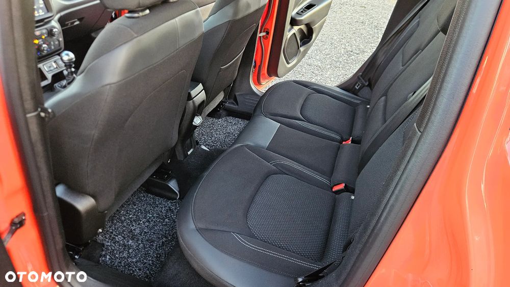 Jeep Renegade 1.6 MultiJet Limited - 26