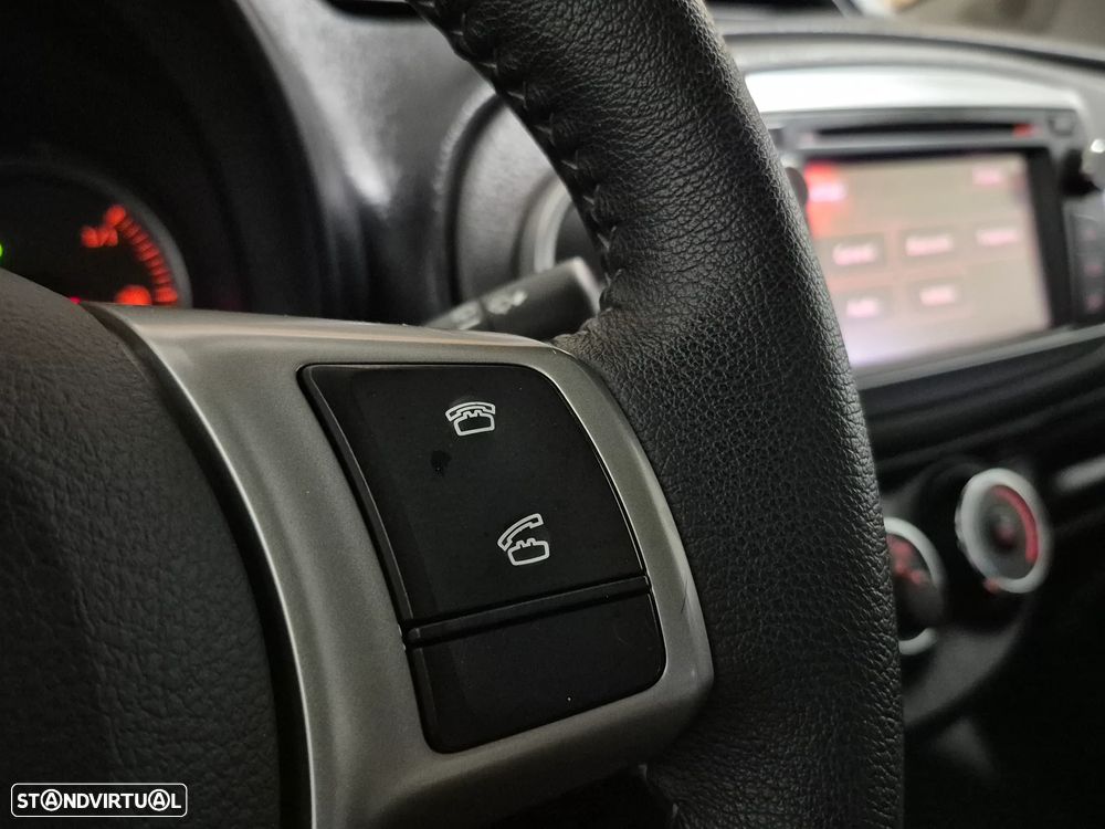 Toyota Yaris 1.0 VVT-i Comfort+P.Style - 18