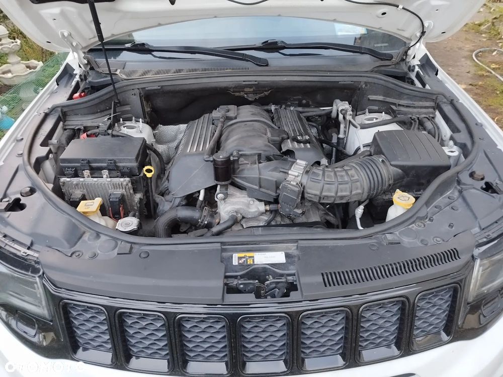 Jeep Grand Cherokee 6.4 V8 Hemi 4WD Automatik SRT - 22